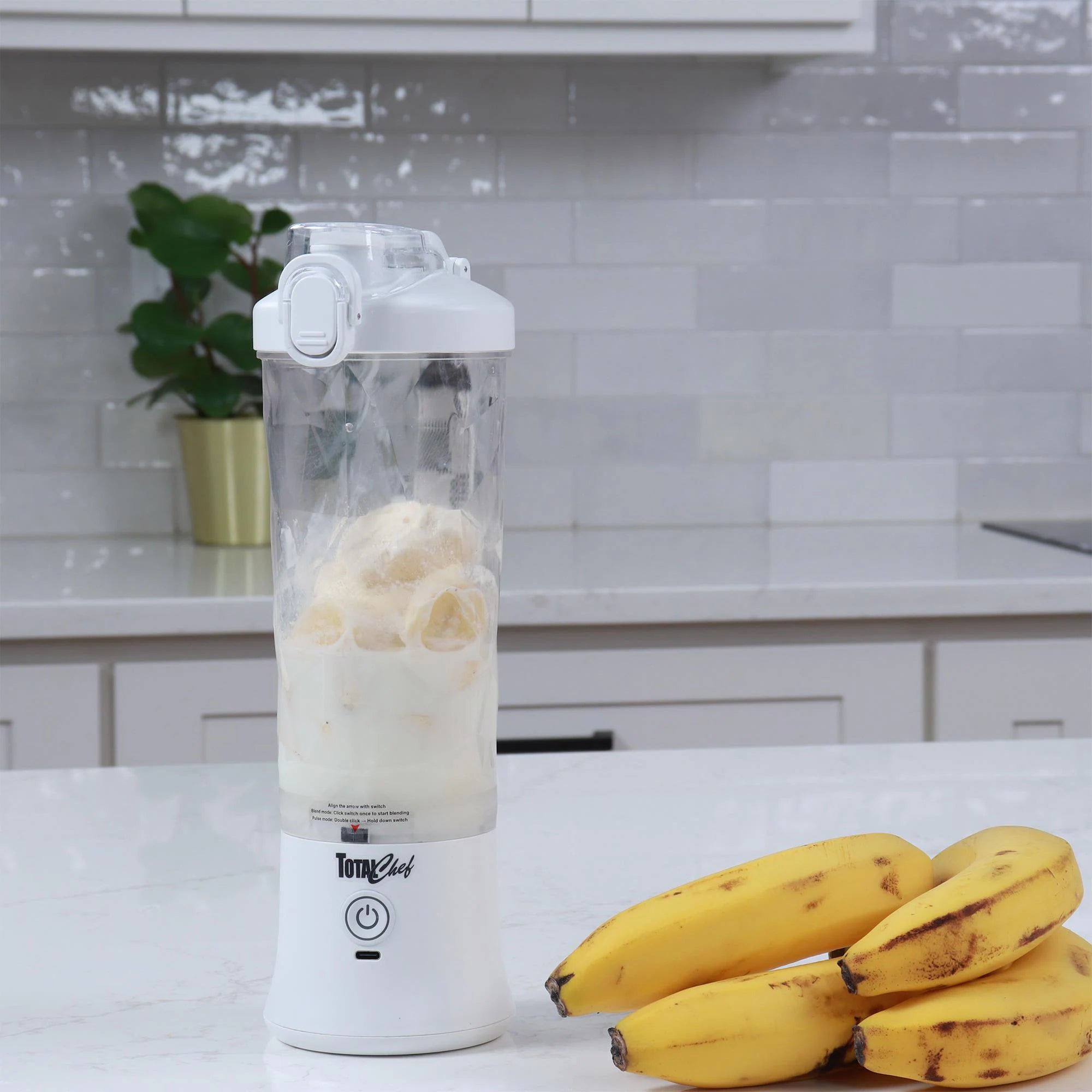 Total Chef USB Rechargeable Portable 20-Oz Countertop Blender ( White )